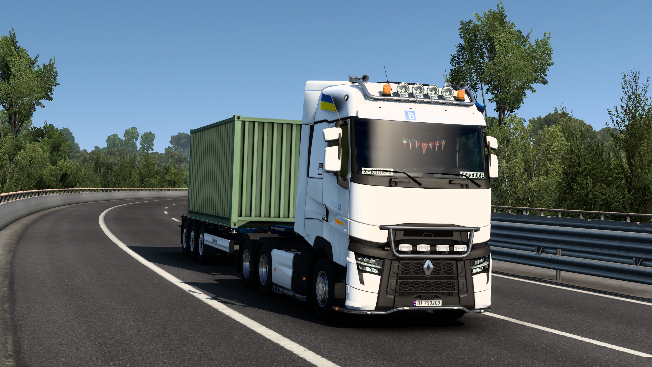 Image by urbanique75