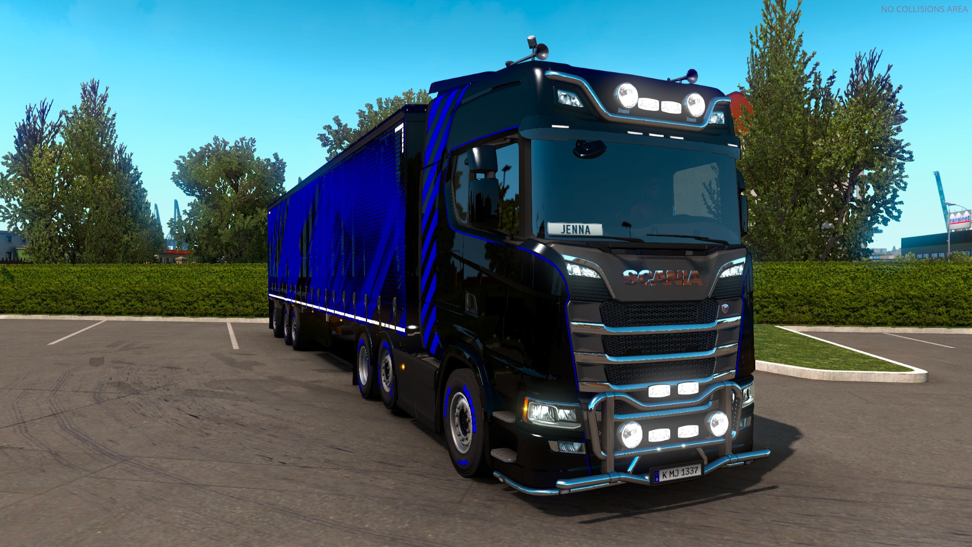 Image by AyumiKiyoko