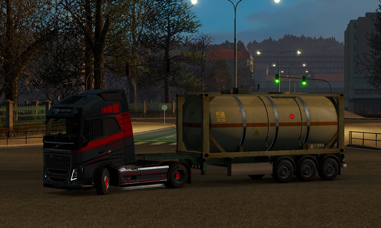 Image by leonsej