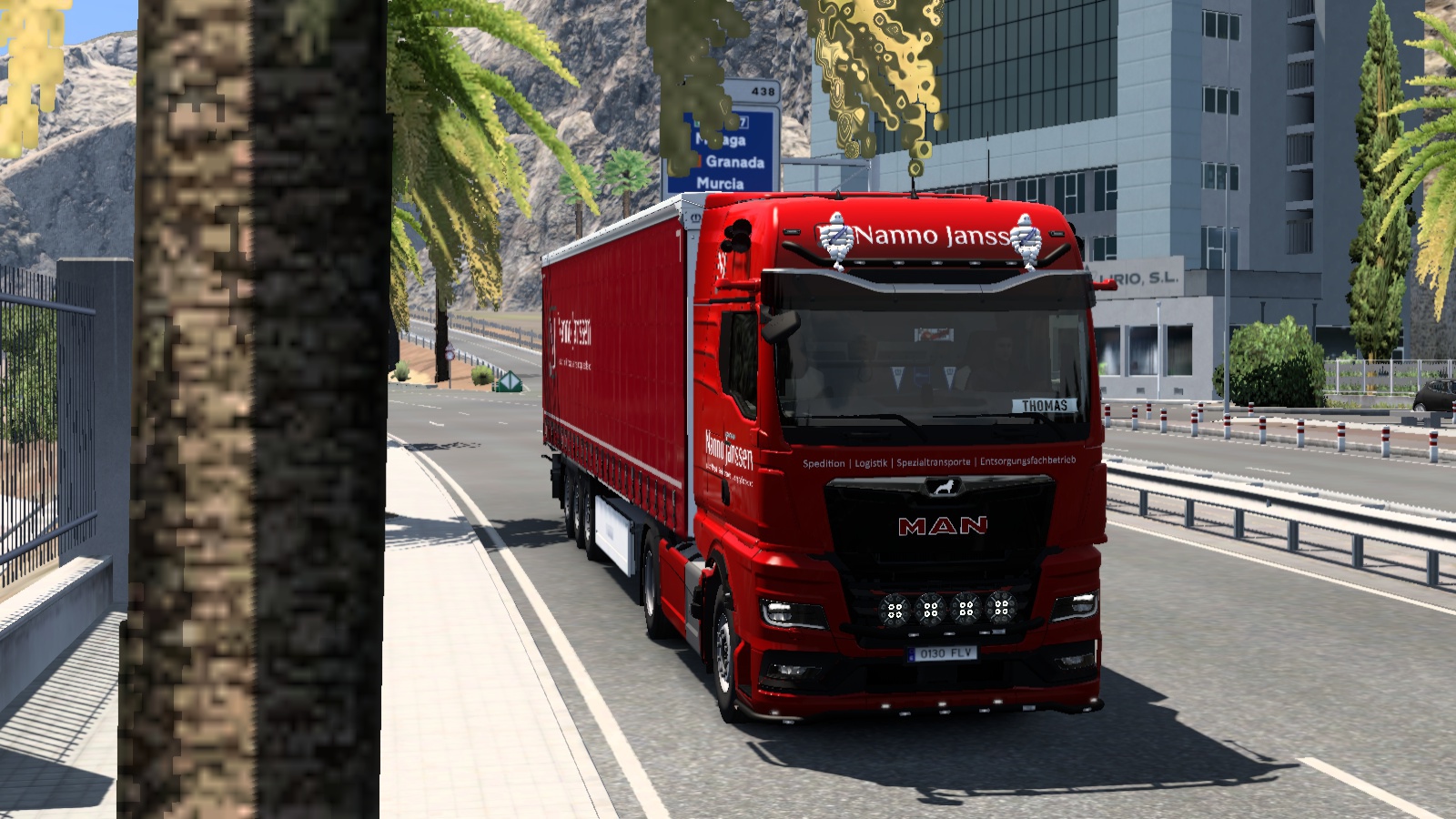 Image by thomasthamrt