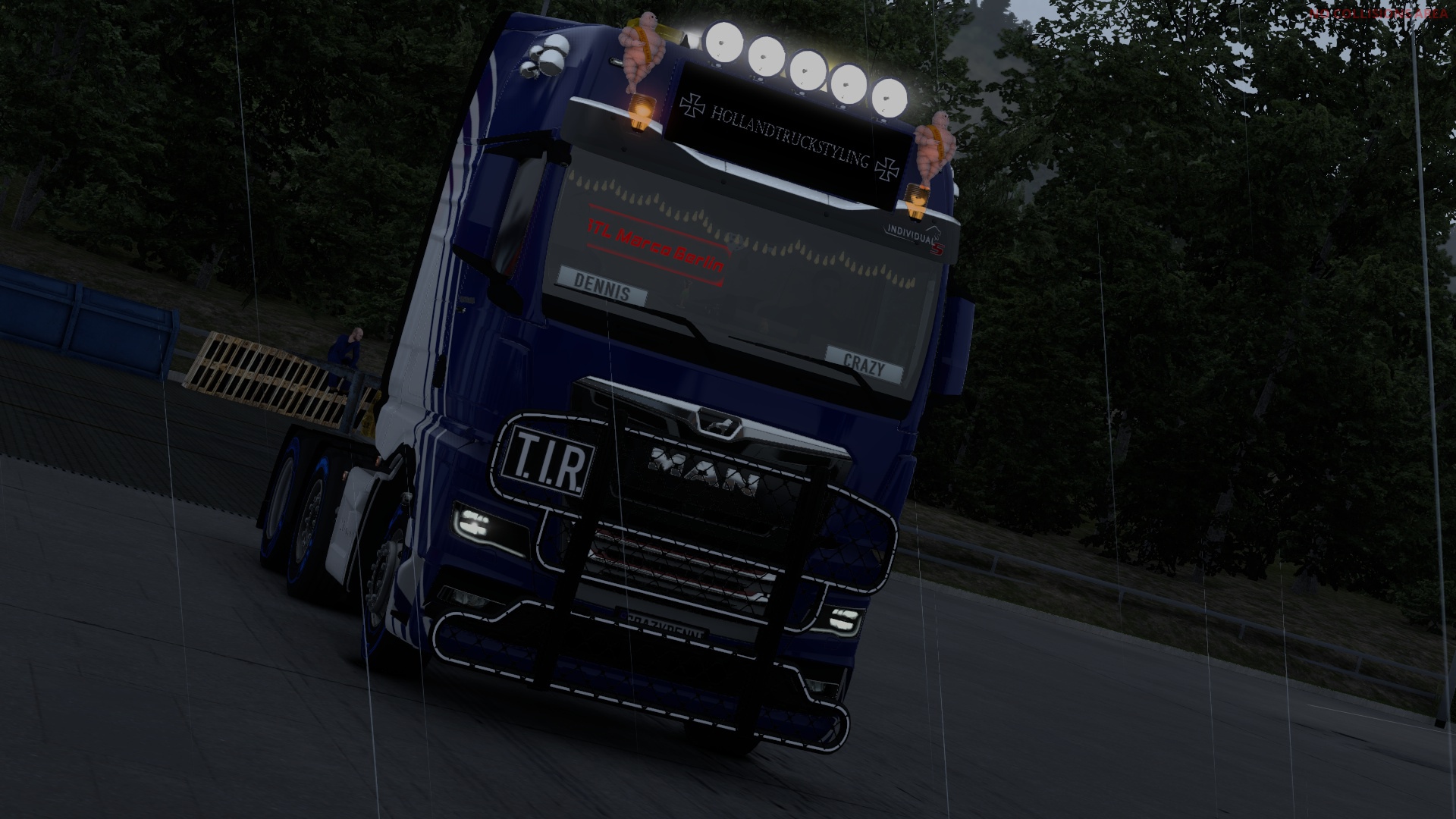 Image by CrazyDennis