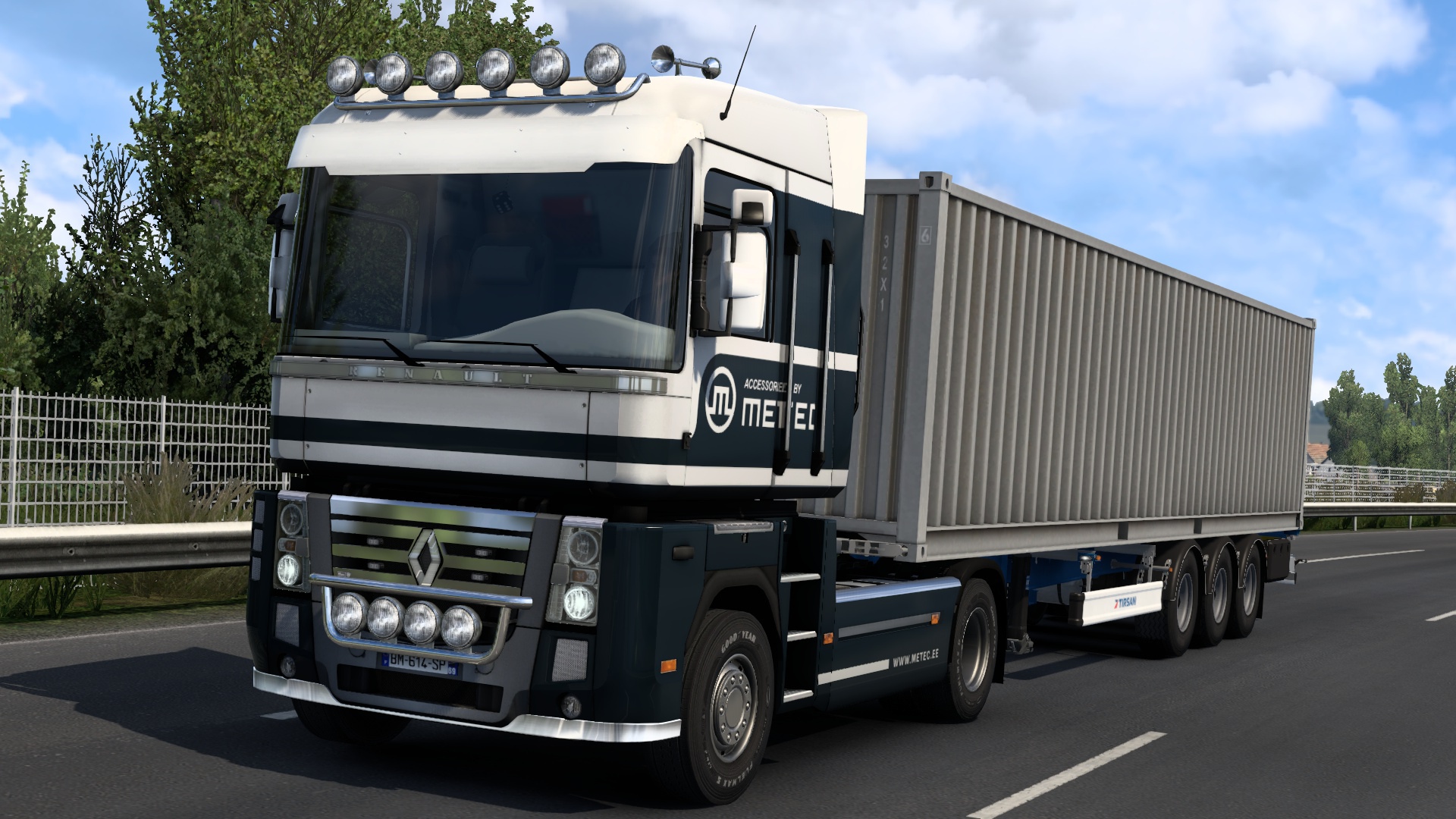 Image by DoWhenBlade