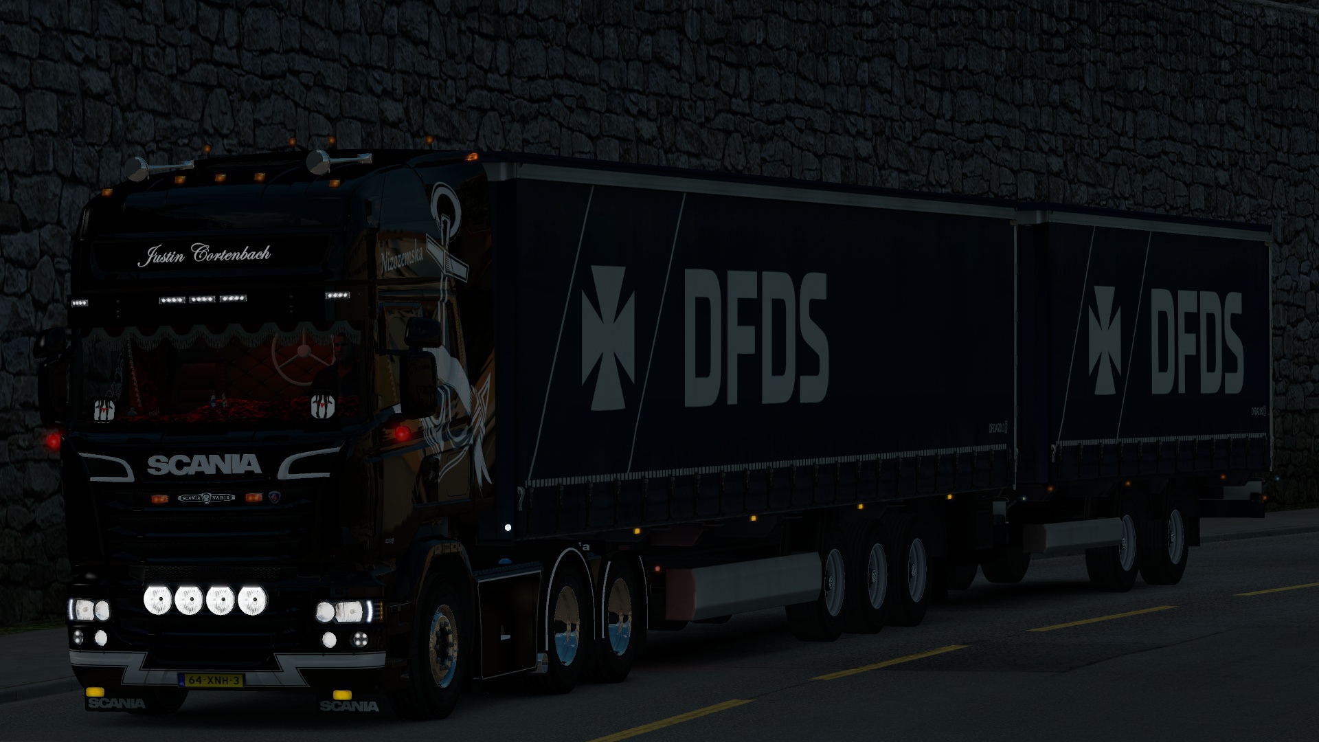 Image by justincortenbach