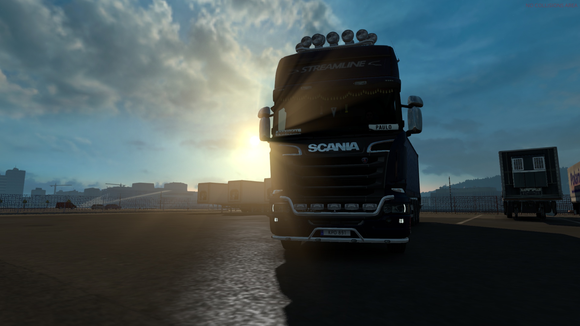 Image by PAULOBERLINDA