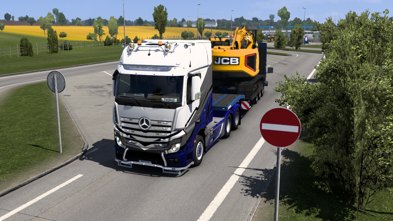 Image by thomasthamrt