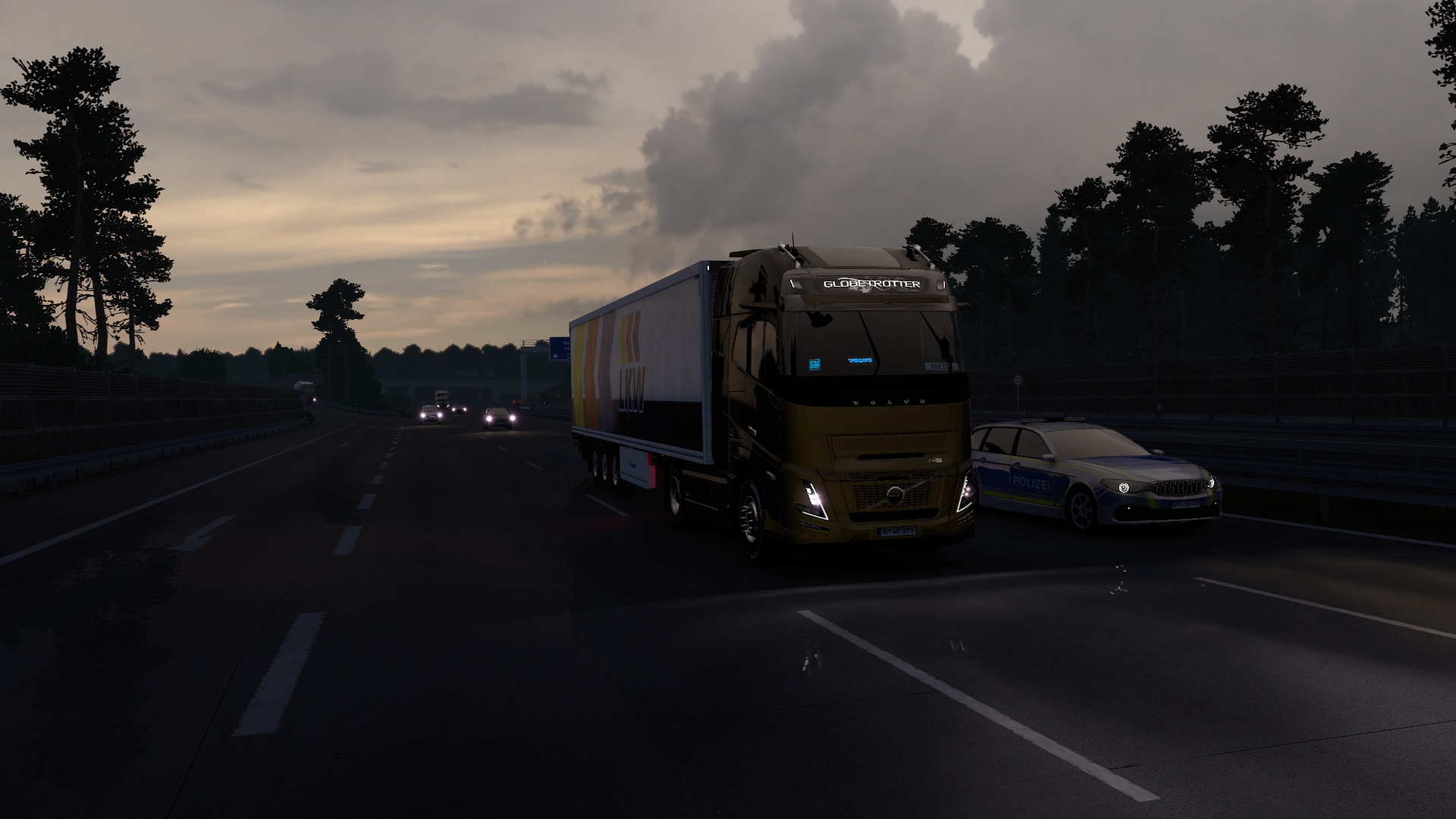 Image by EdwardTransports