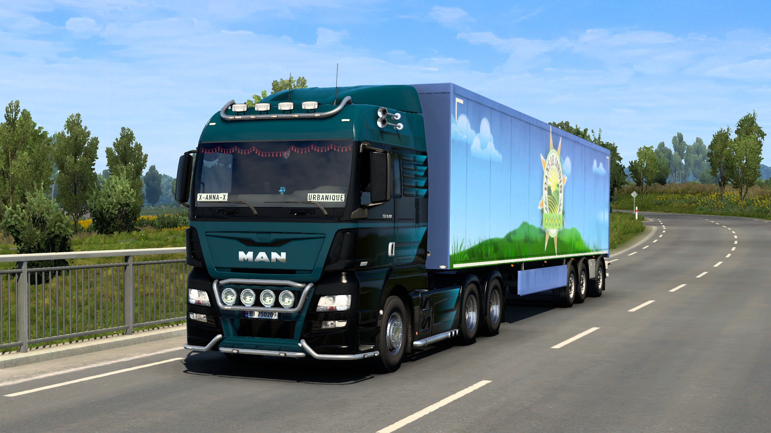 Image by urbanique75