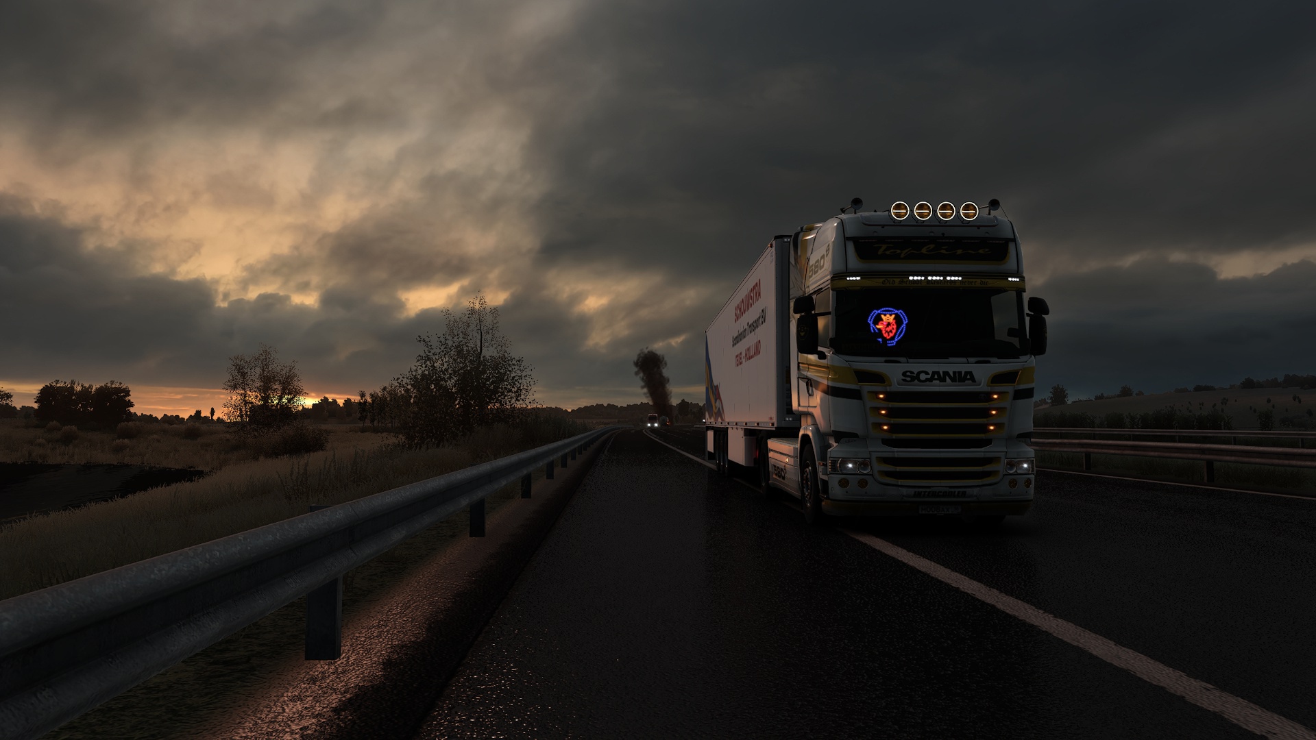 Image by maximilyan8