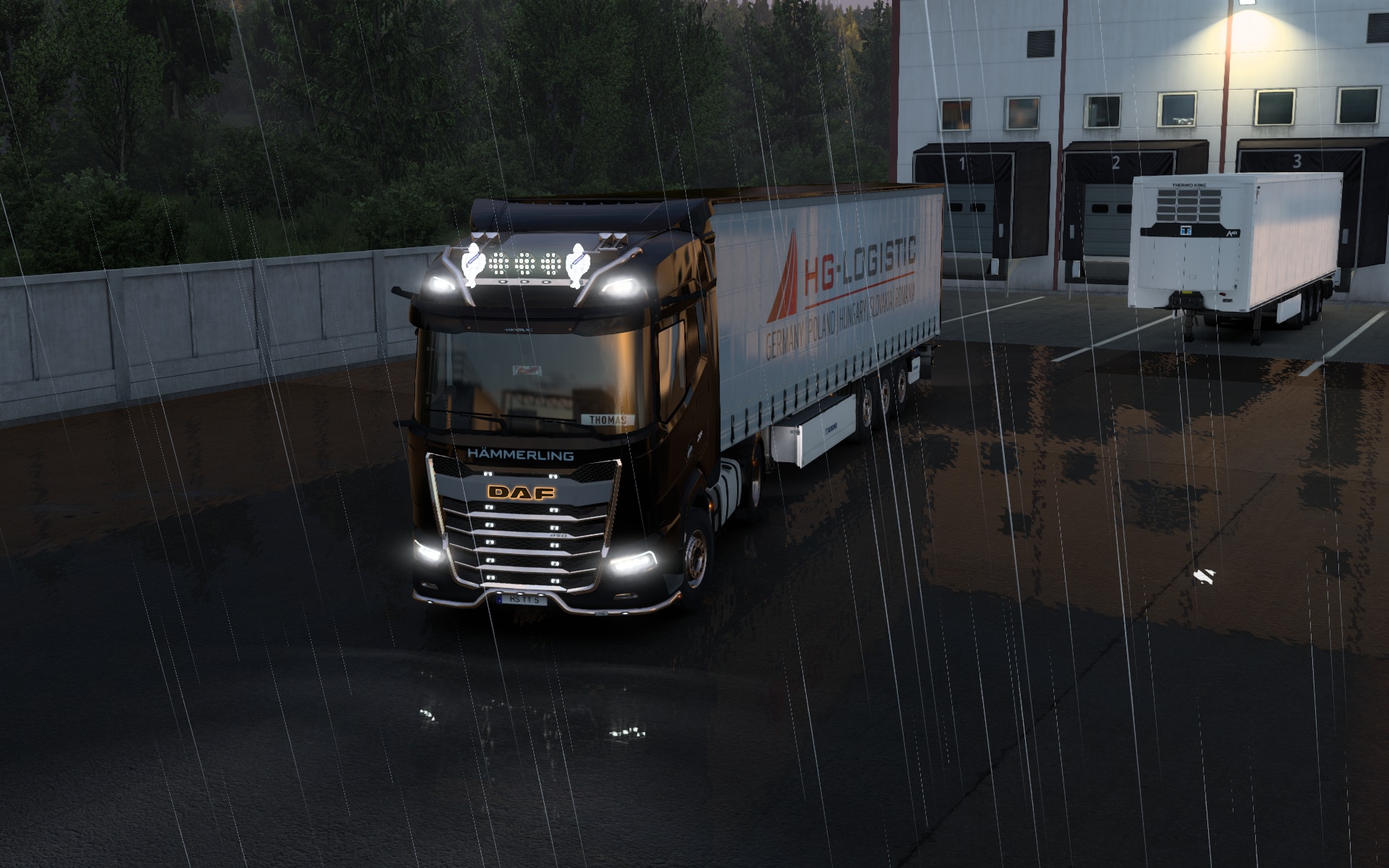 Image by thomasthamrt