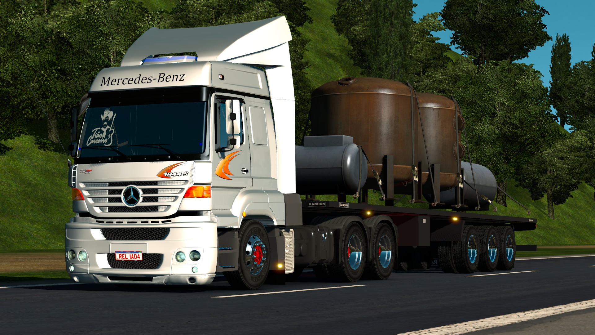 Image by RaphaelMacouly