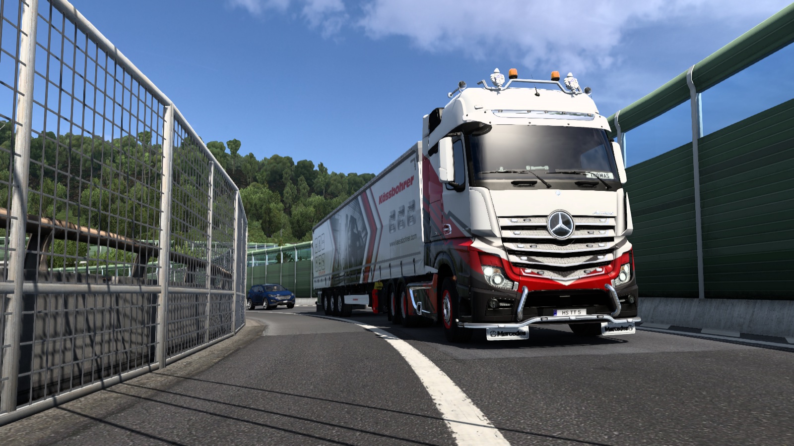 Image by thomasthamrt