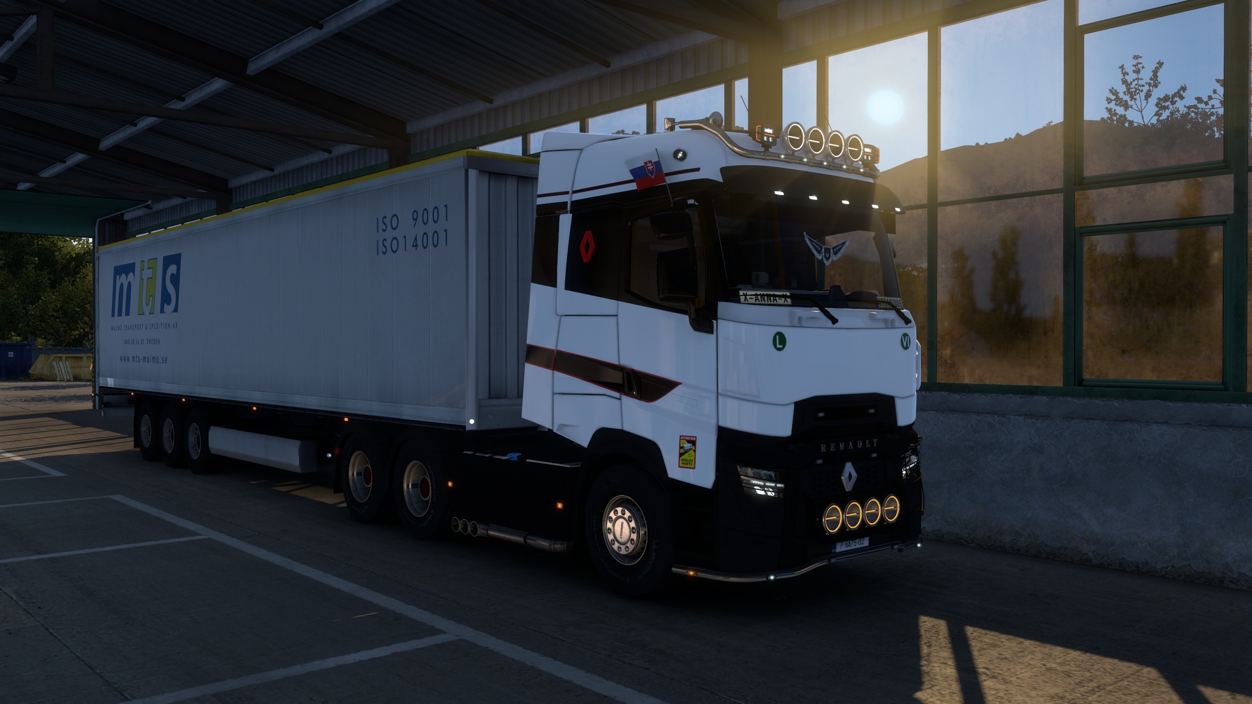 Image by urbanique75