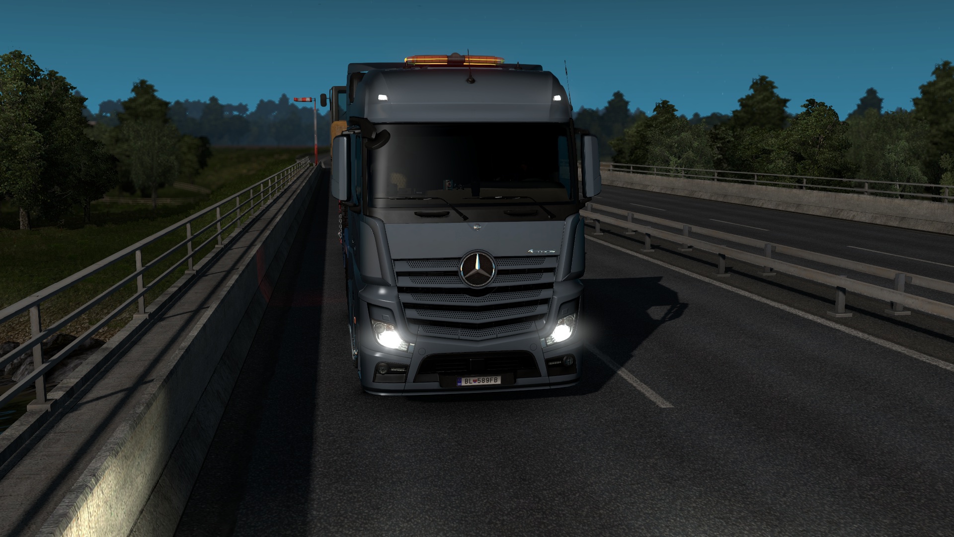 Image by SimonXDSvK