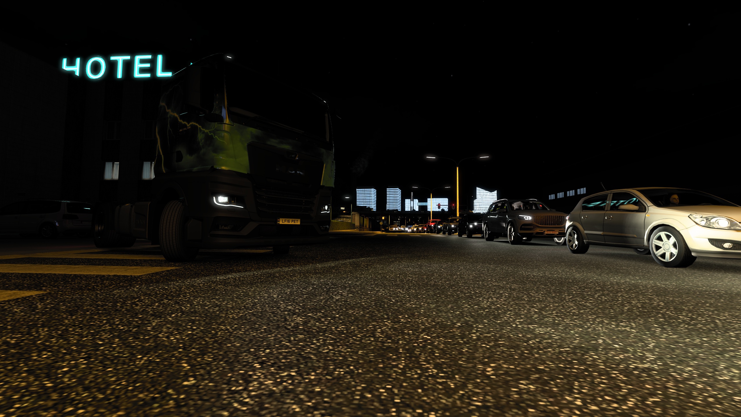 Image by yakisobapan