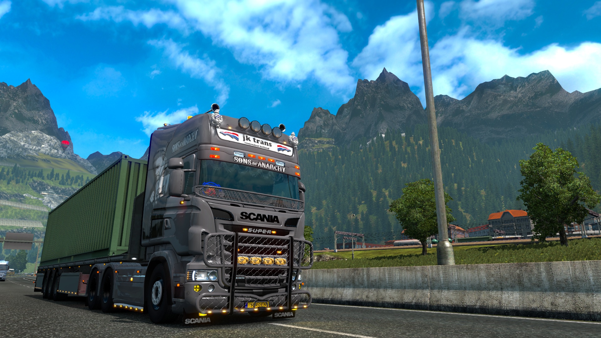 Image by jeroenkeijman