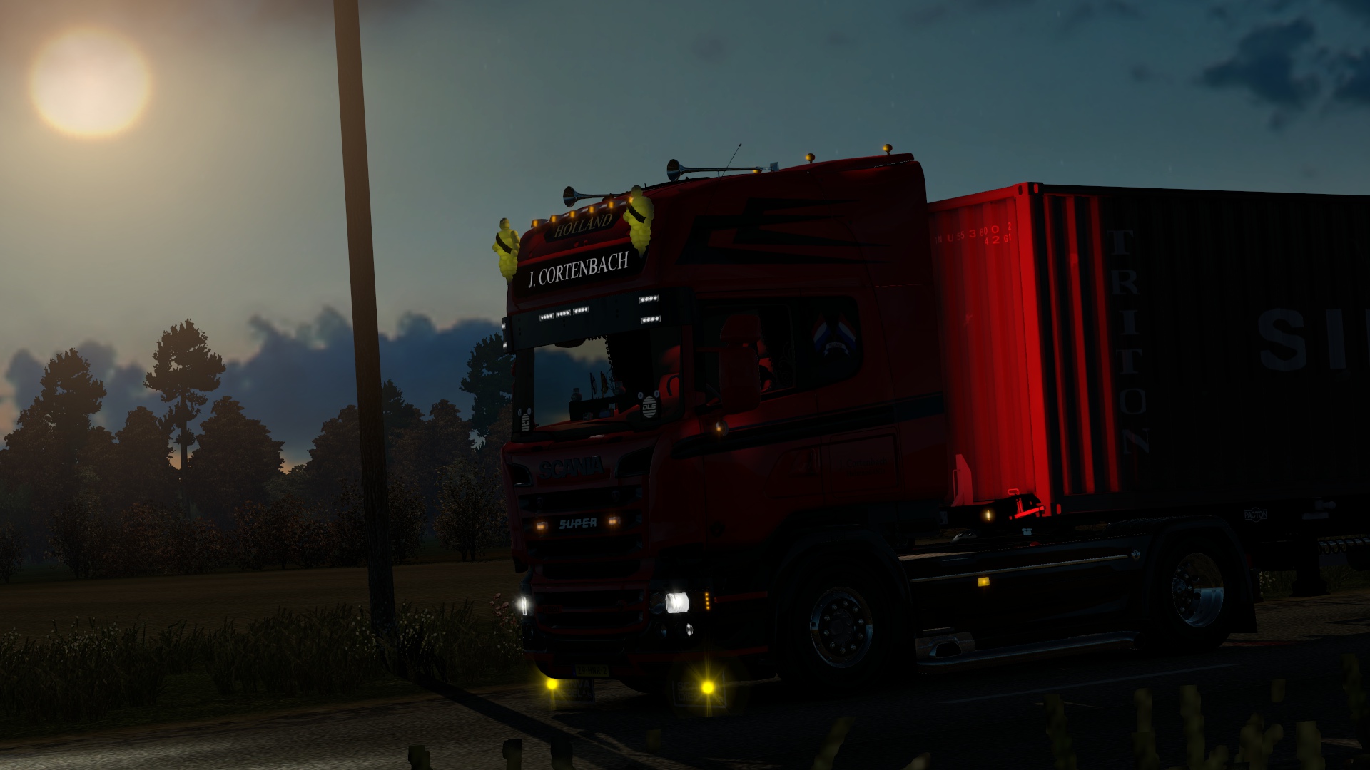 Image by justincortenbach