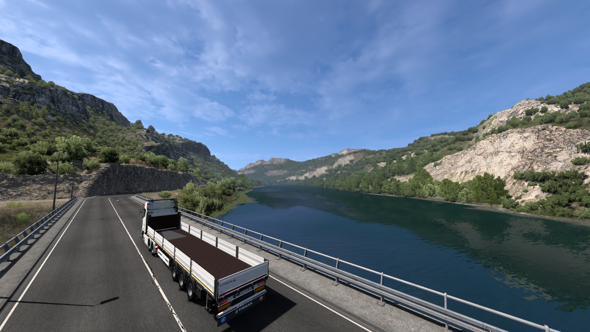 Image by dasCartelos