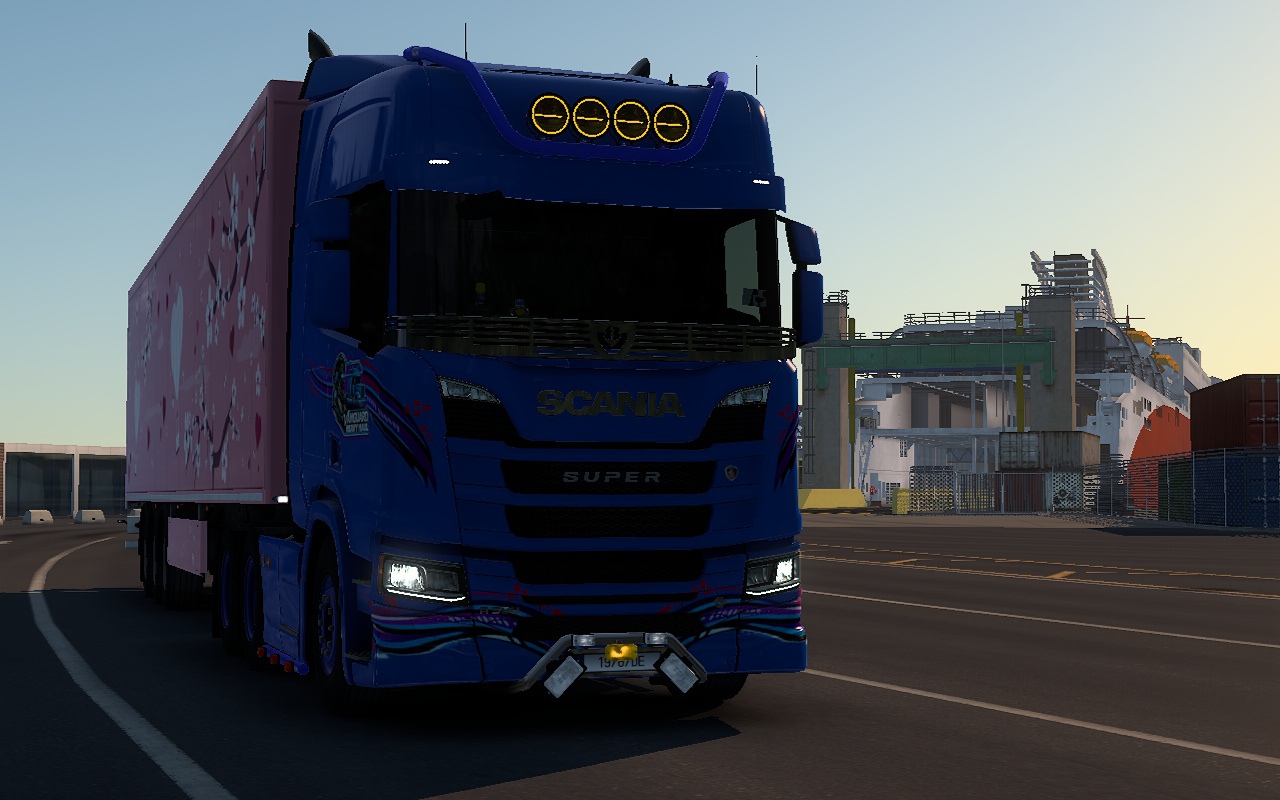 Image by ExtraContinent