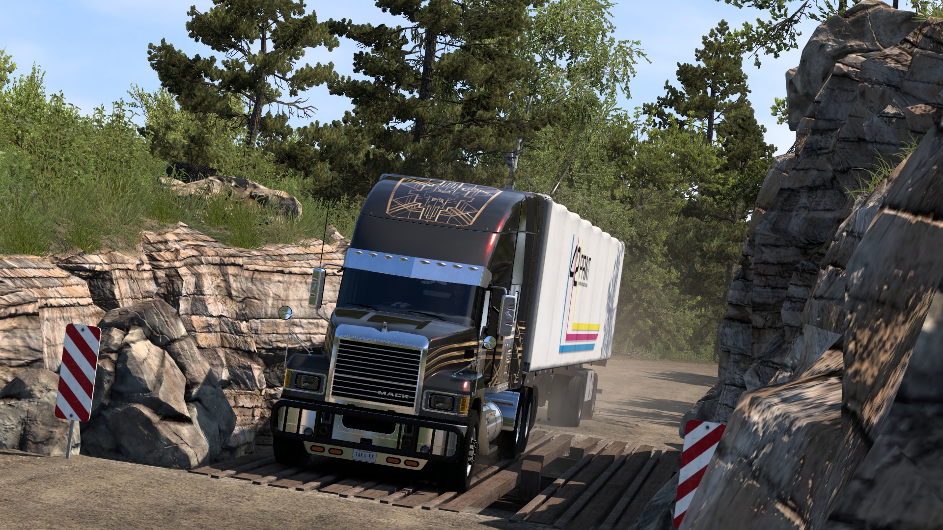 Image by takayukimaeda