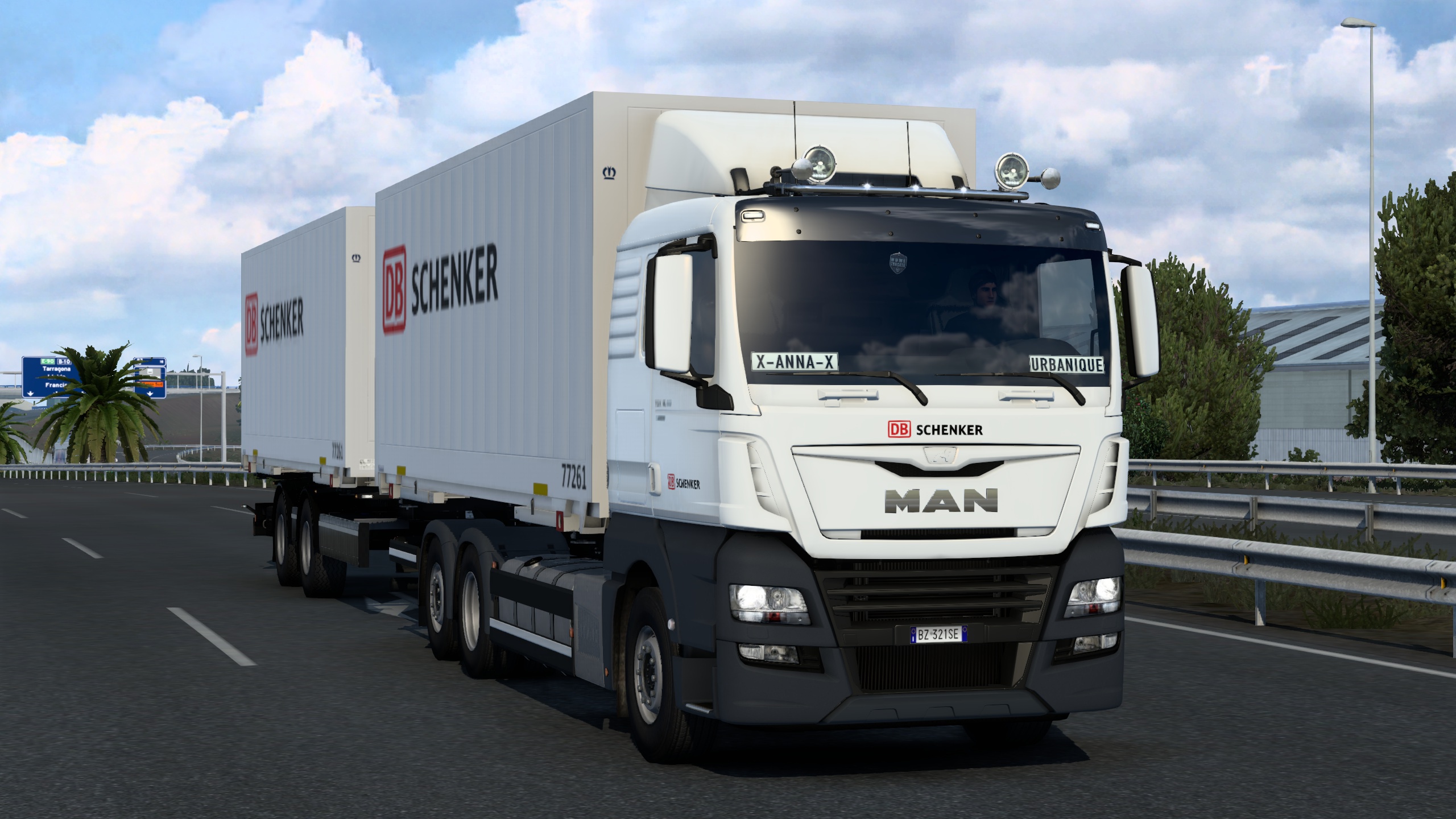 Image by urbanique75