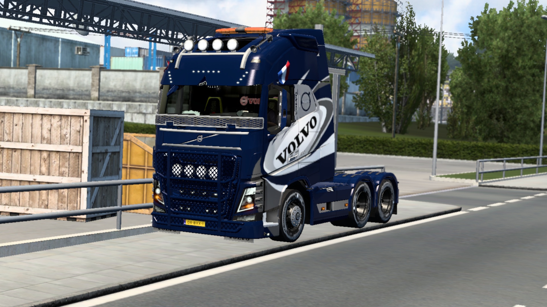 Image by roelvanwoezik
