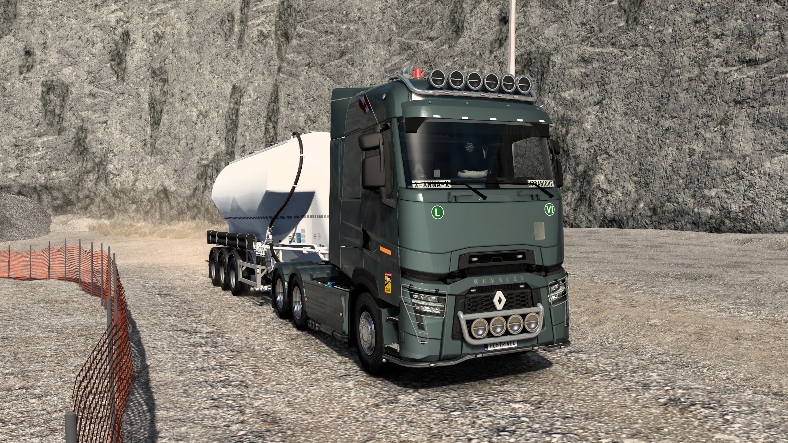 Image by urbanique75