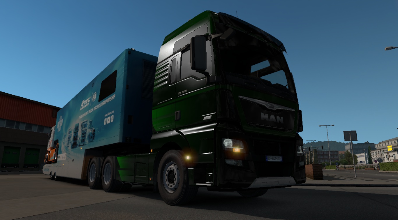 Image by danbyization