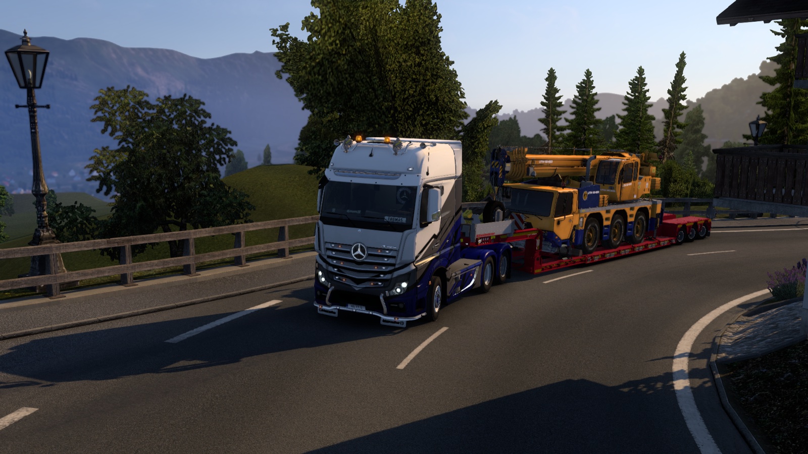 Image by thomasthamrt