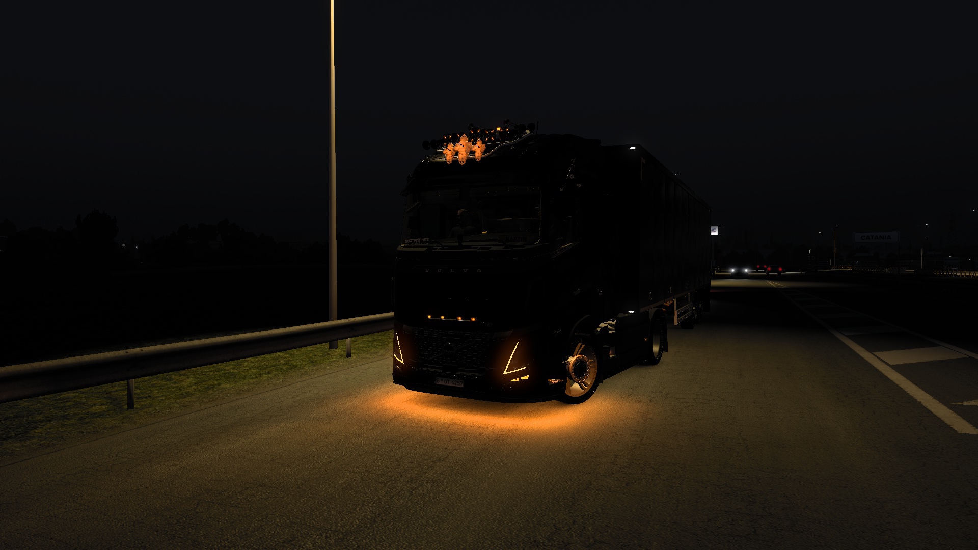 Image by mehmet_kalall