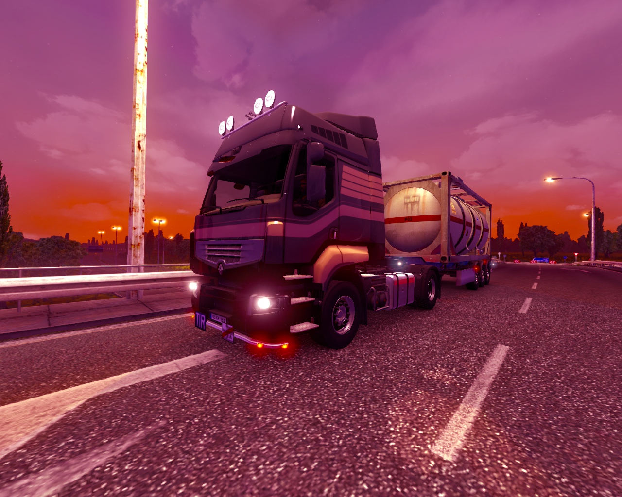 Image by Cosmictrucker