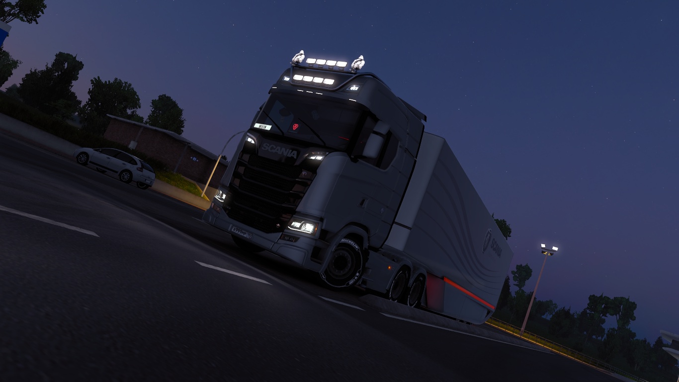 Image by whin999