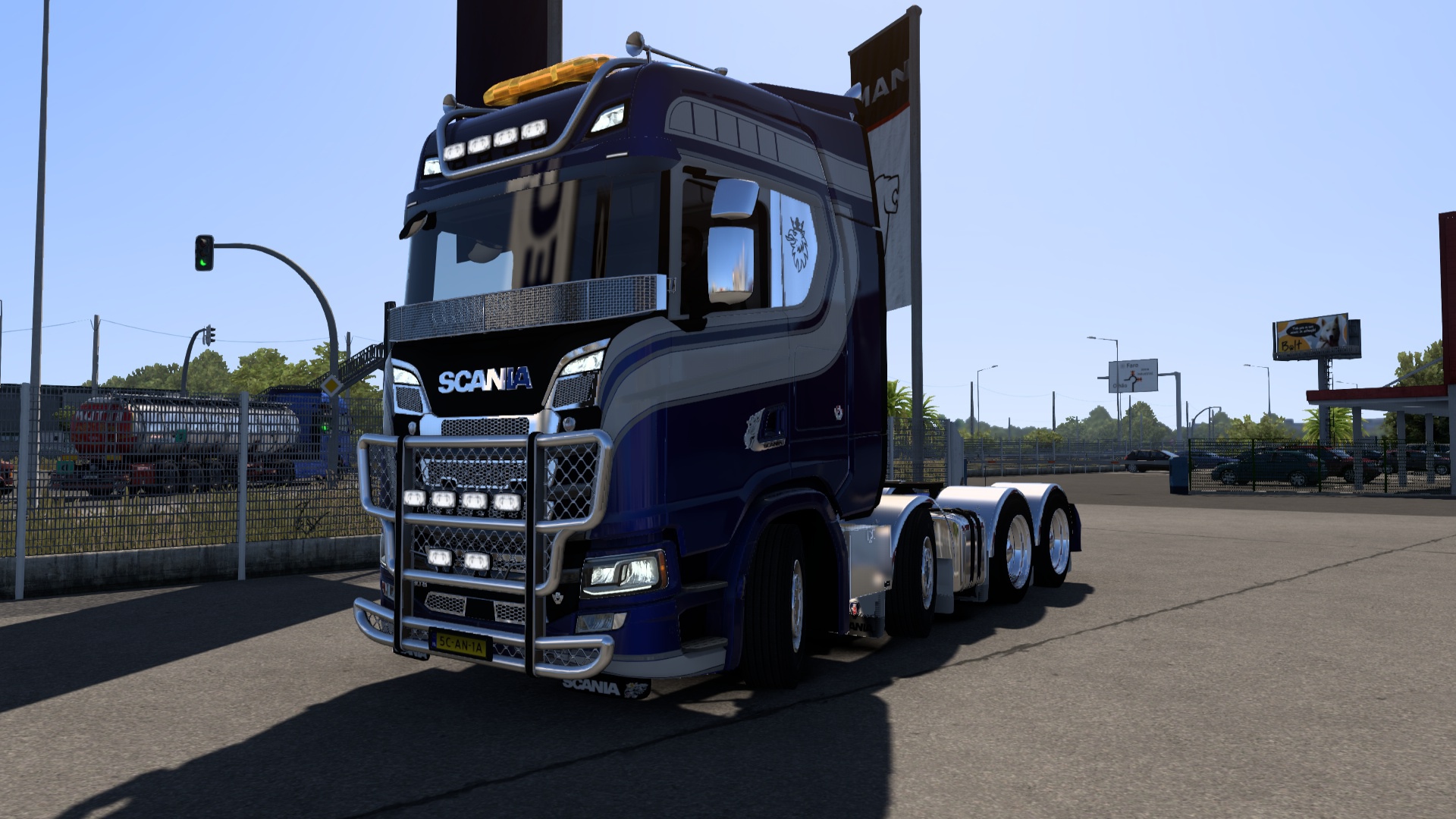 Image by Xavier_Hawk