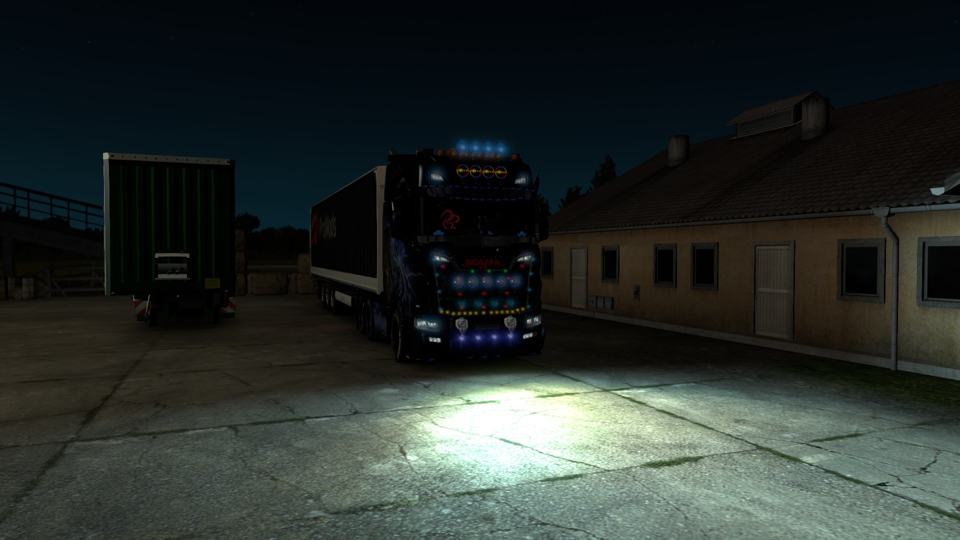 Image by Loewenherz73