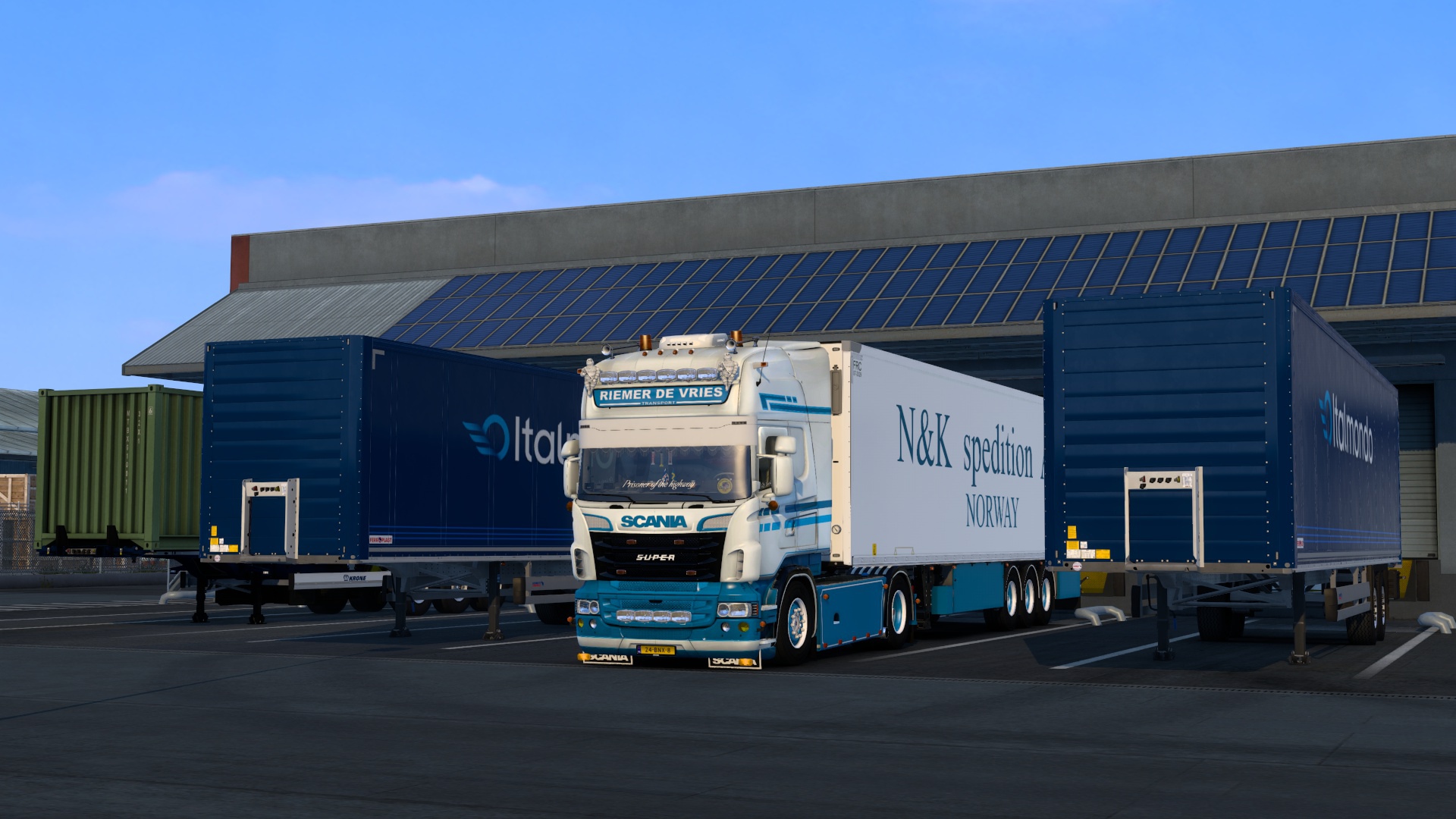 Image by DeVries_1995