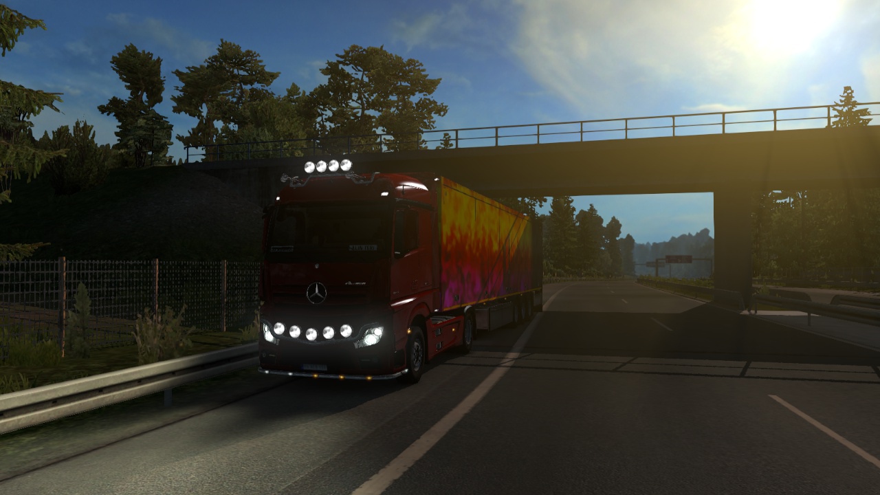 Image by alieren156_