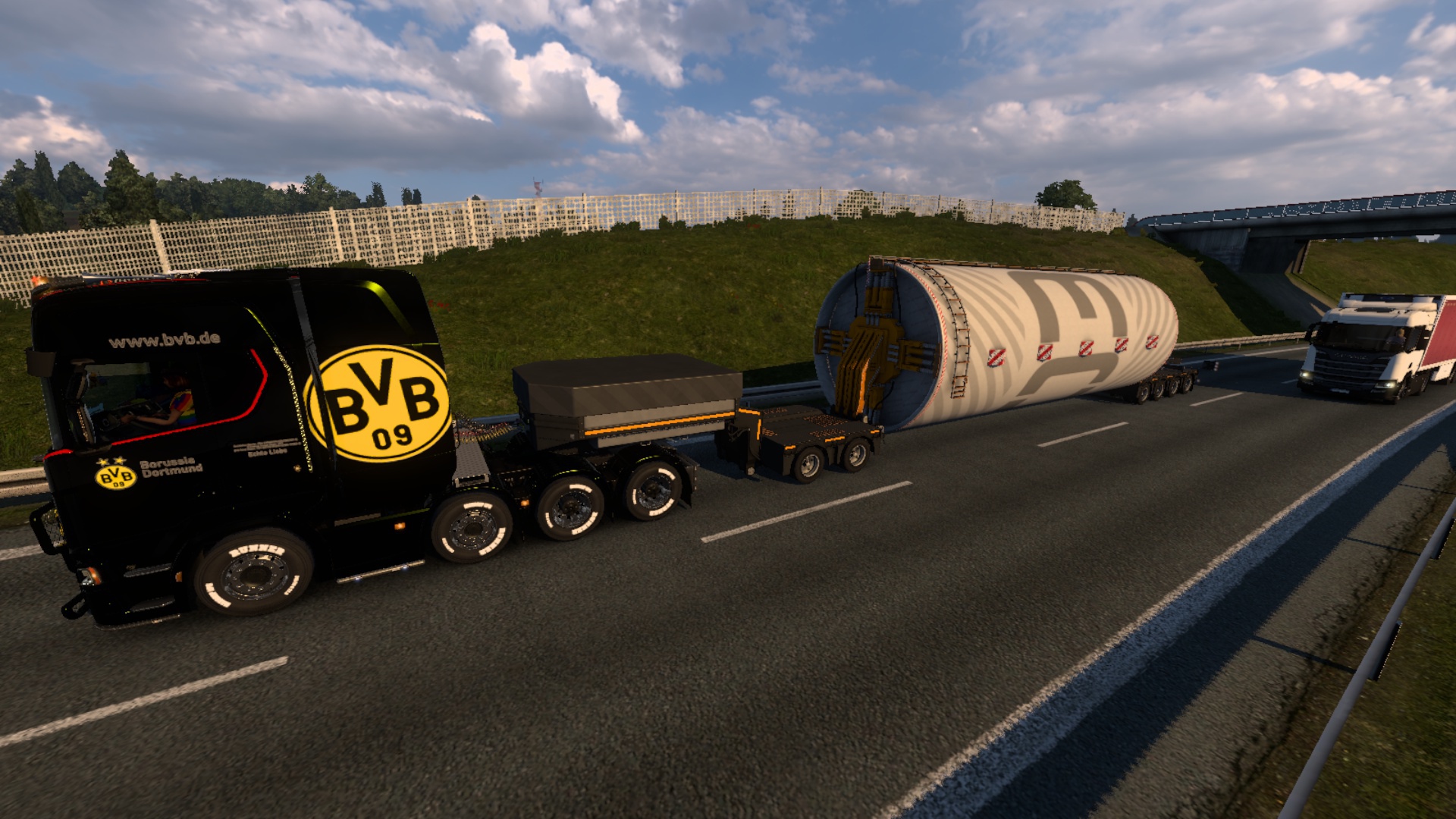 Image by TruckerAlfi