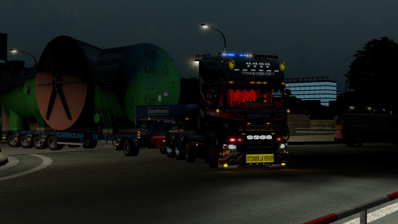 Image by DutchHeavyHauler