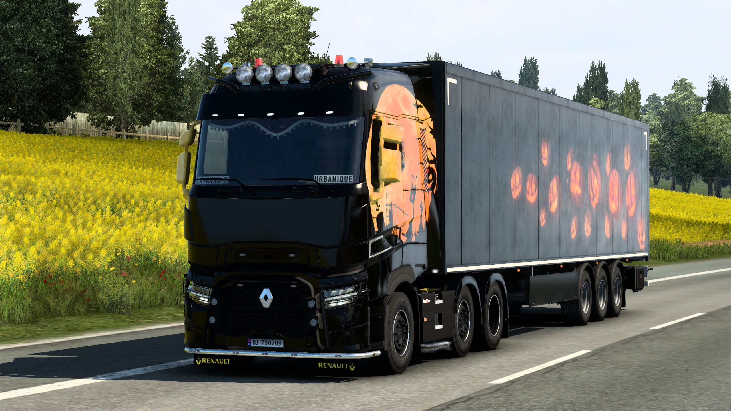 Image by urbanique75