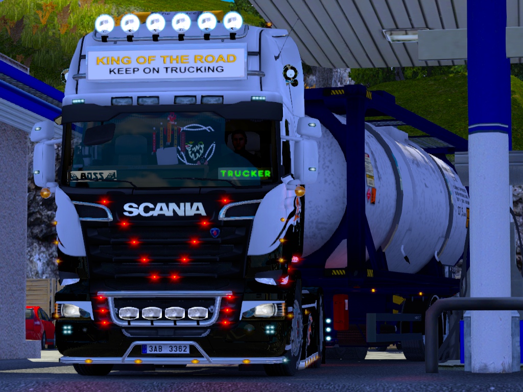 Image by martiniblak