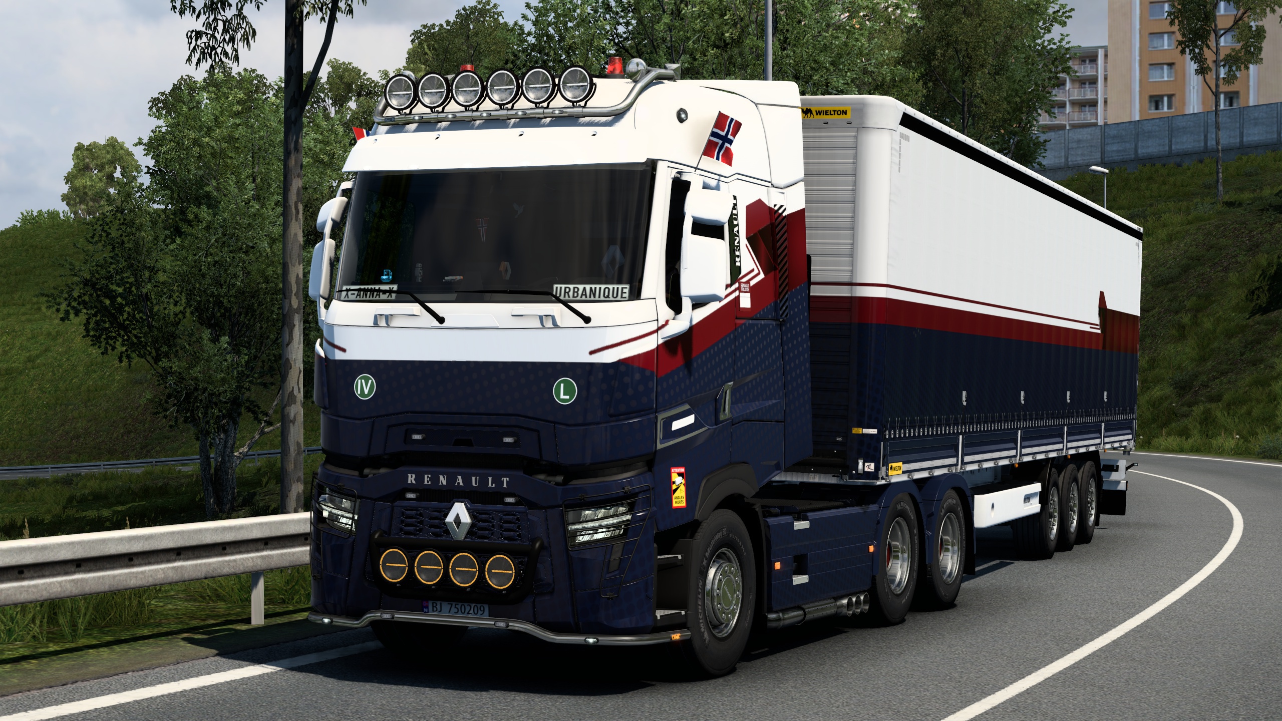 Image by urbanique75