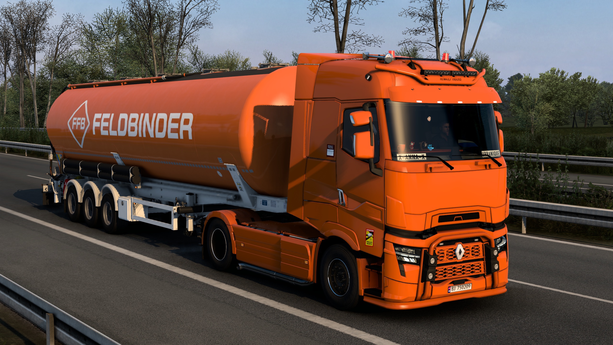 Image by urbanique75