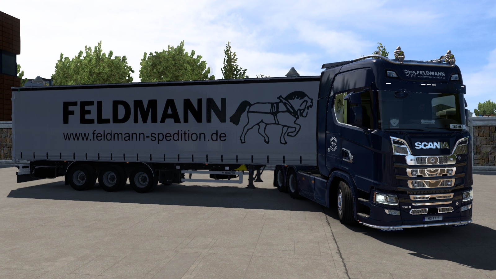 Image by thomasthamrt