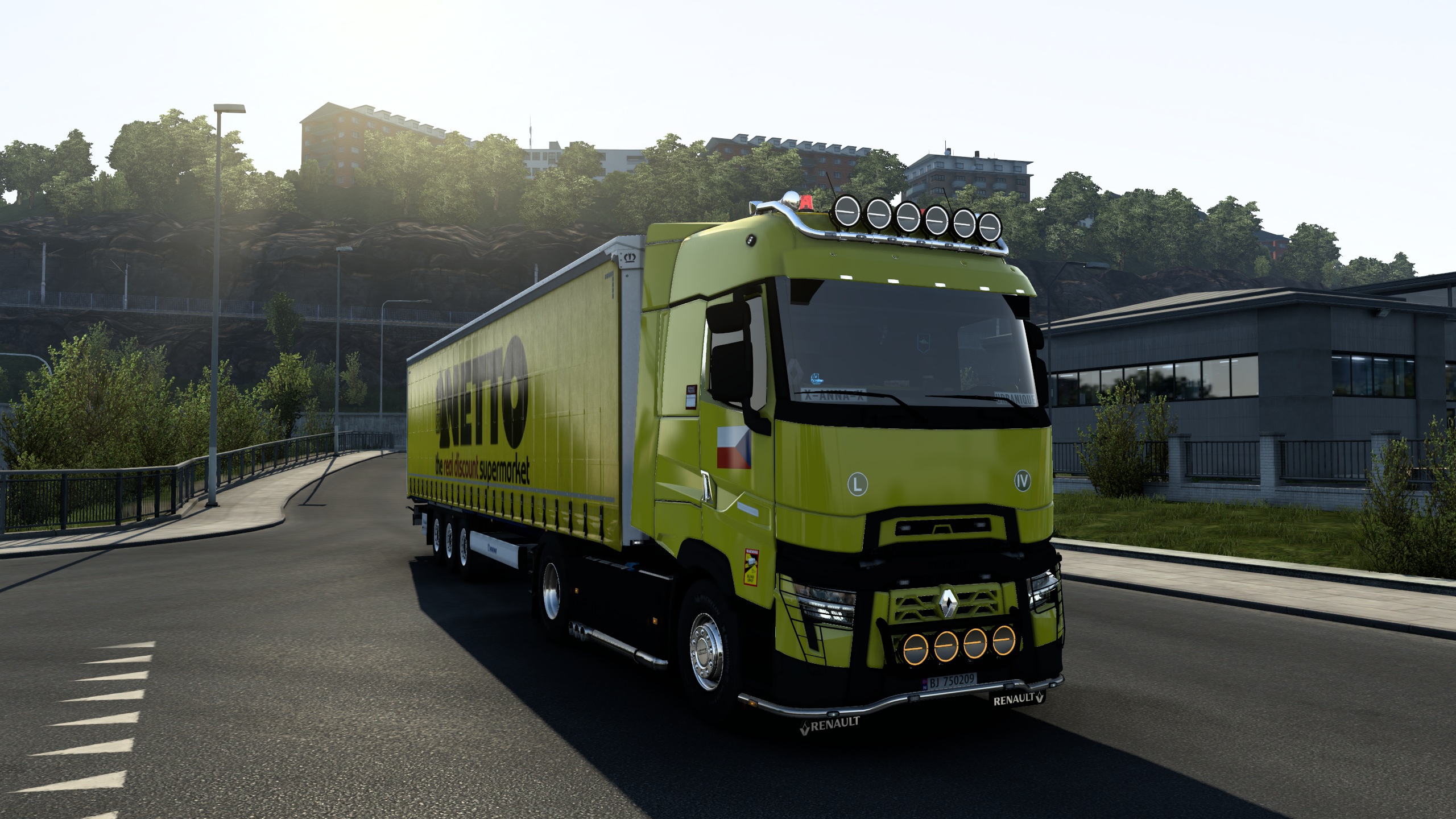 Image by urbanique75