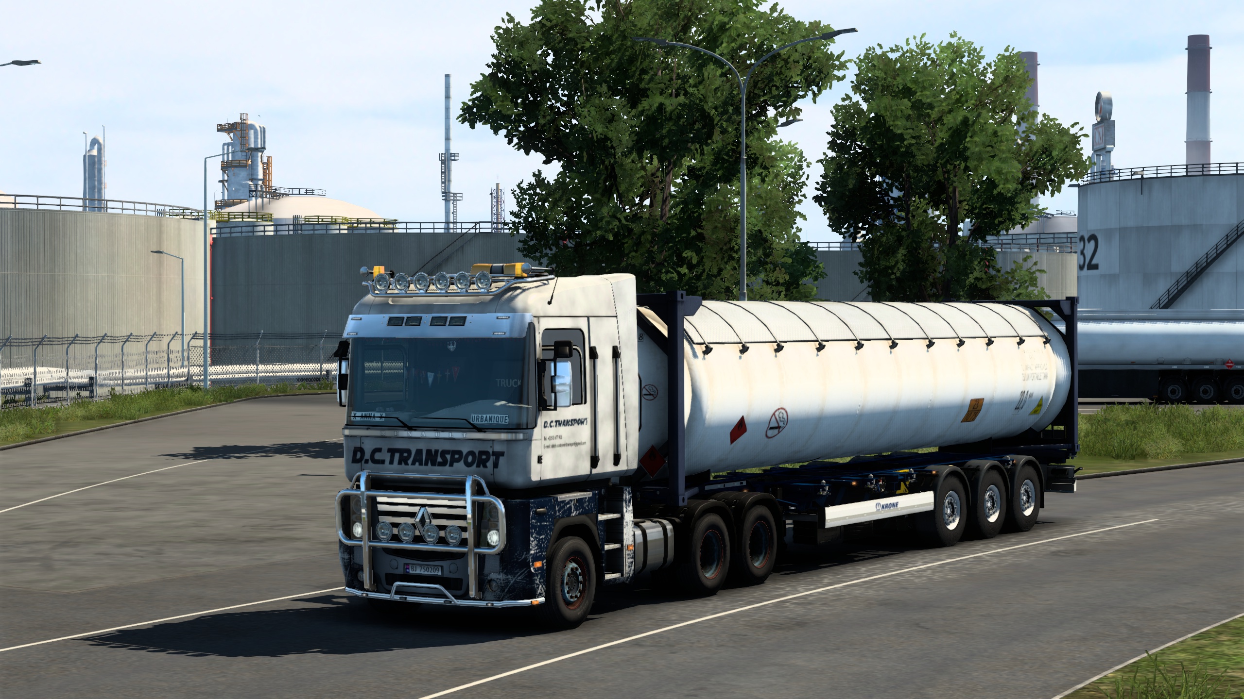 Image by urbanique75