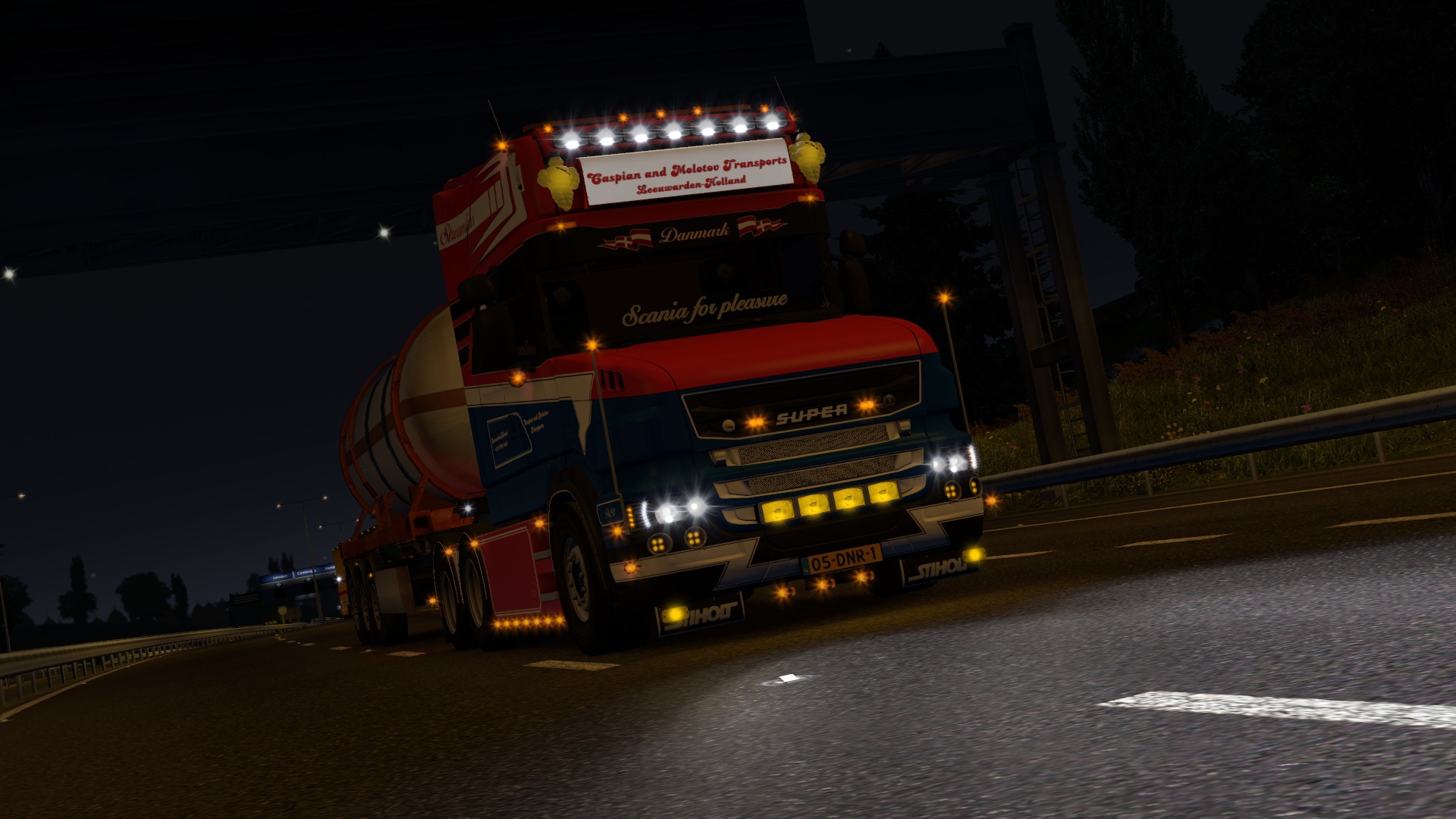 Image by HEAVYHITTER45