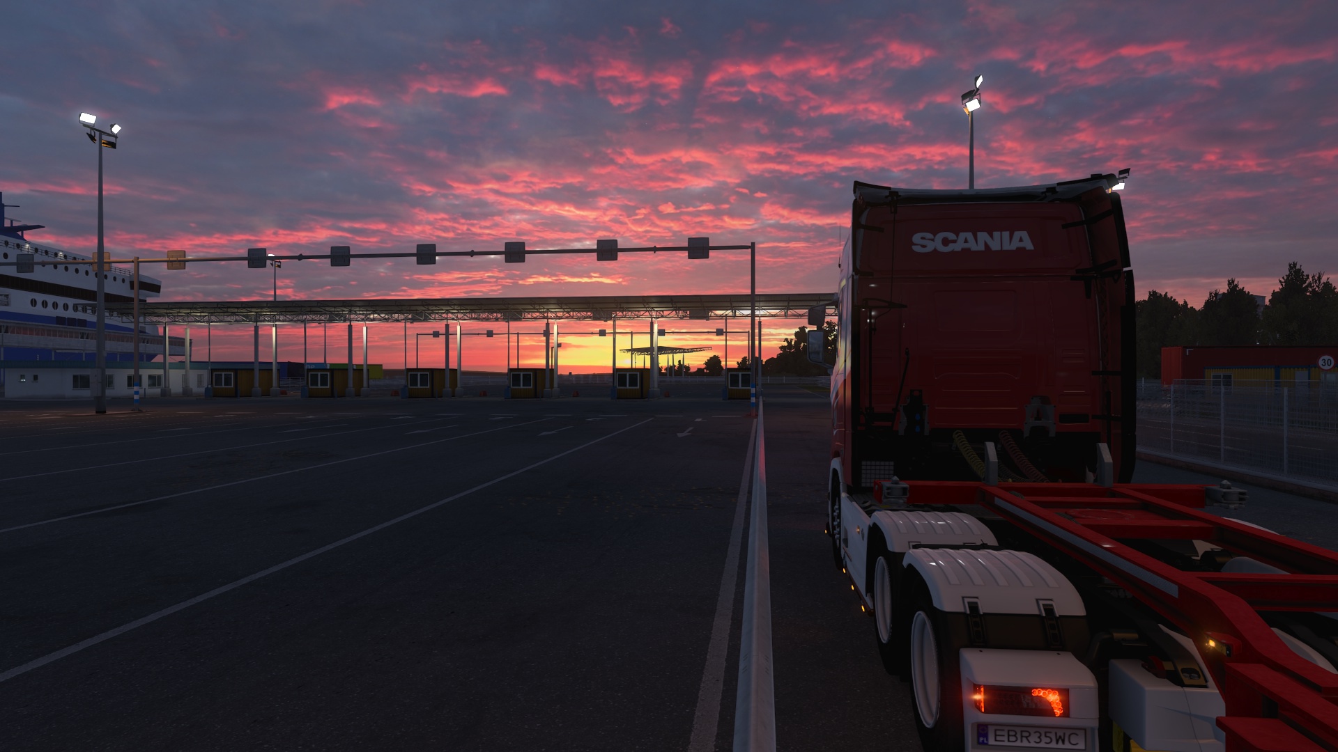 Image by QcharTrans