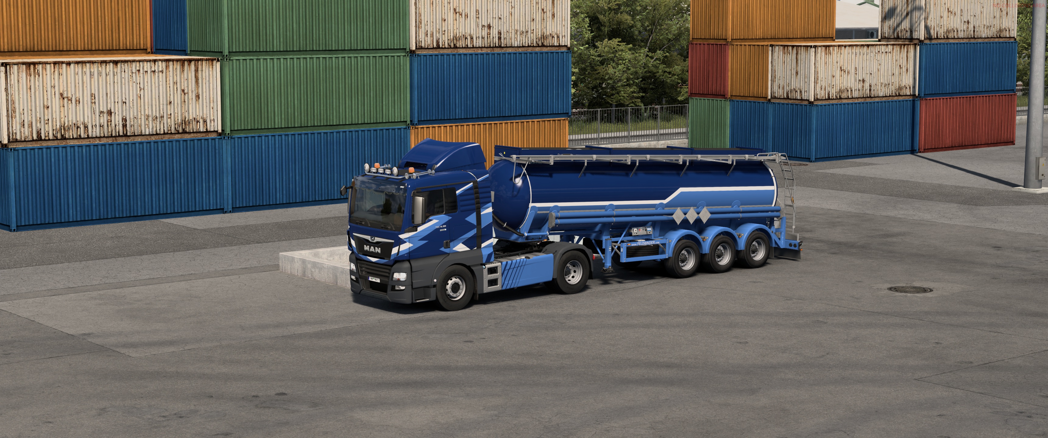 Image by MicheLeipzig