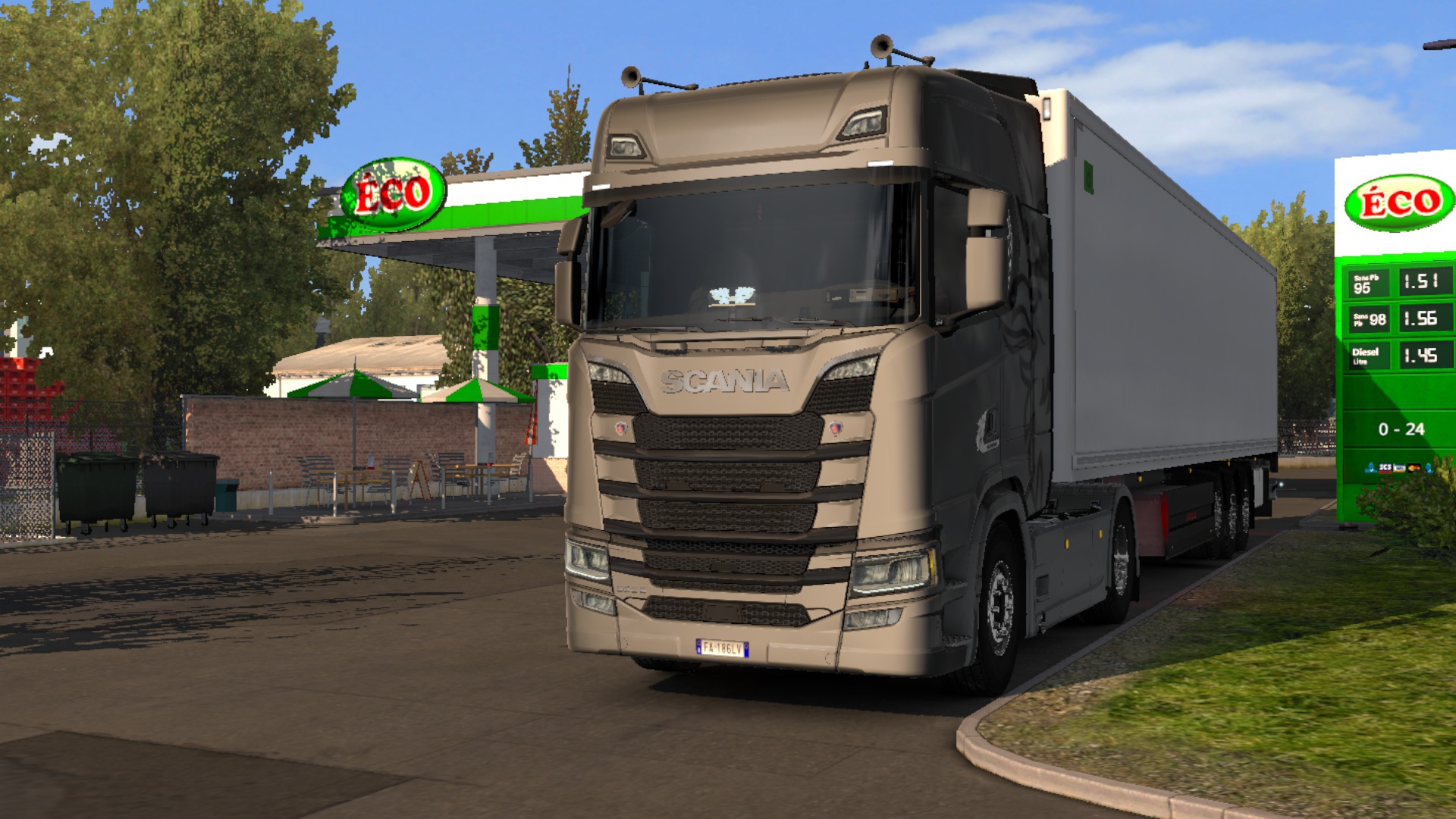 Image by Robert200050