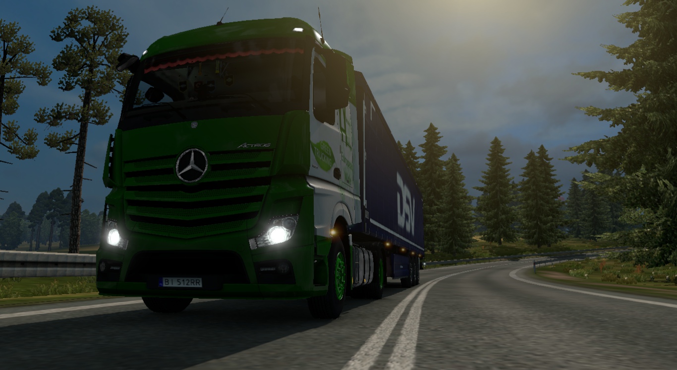 Image by danbyization