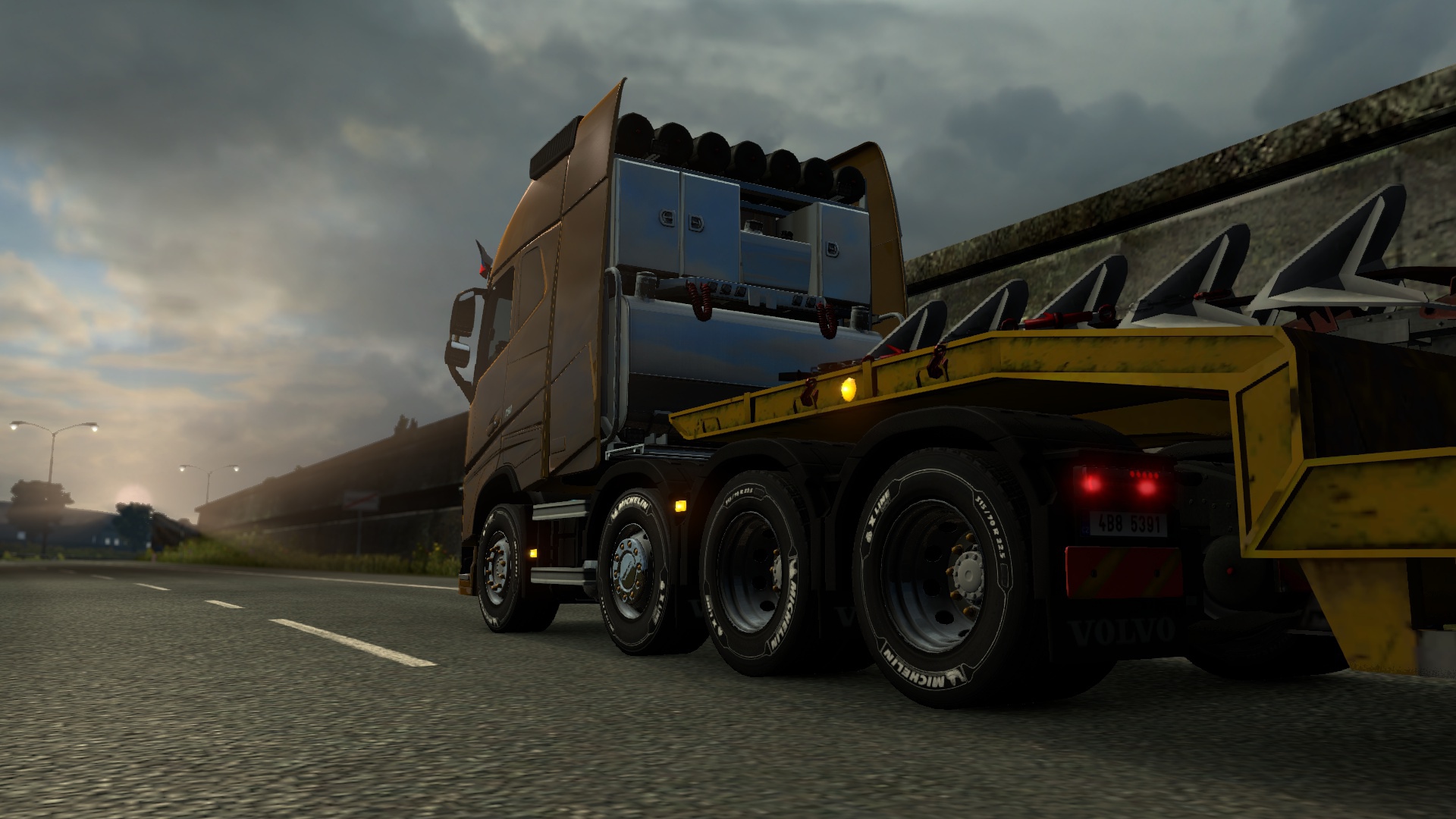 Image by TubewayArmy